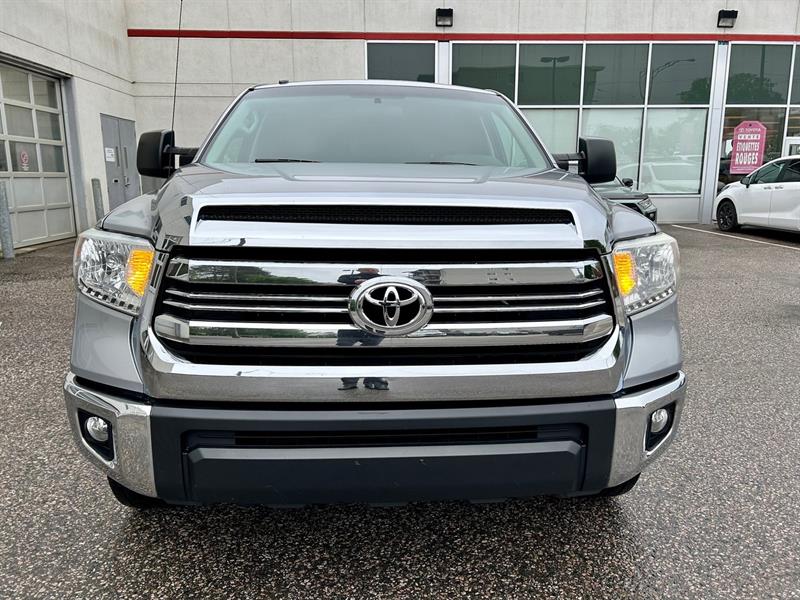 Toyota Tundra 2