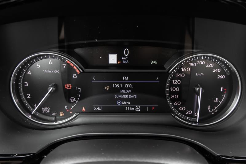Cadillac XT 28
