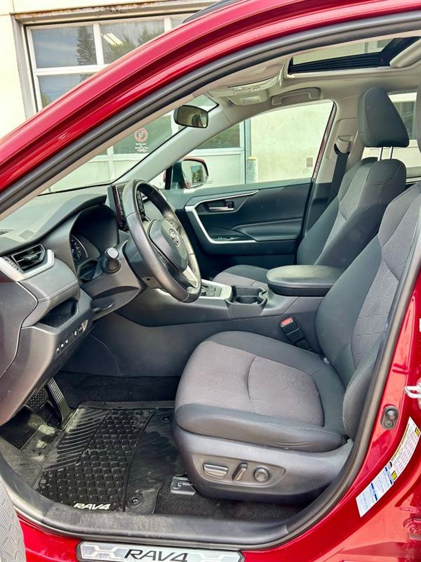 Toyota RAV4 10