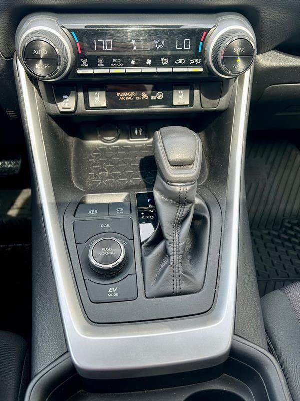 Toyota RAV4 17