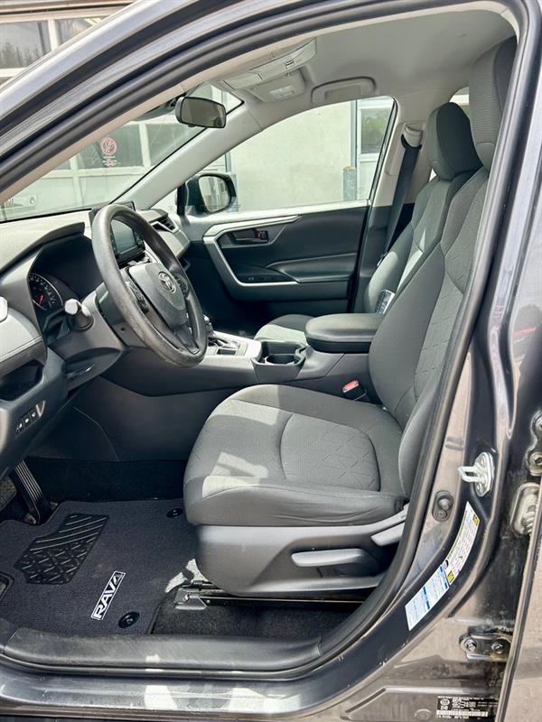 Toyota RAV4 10