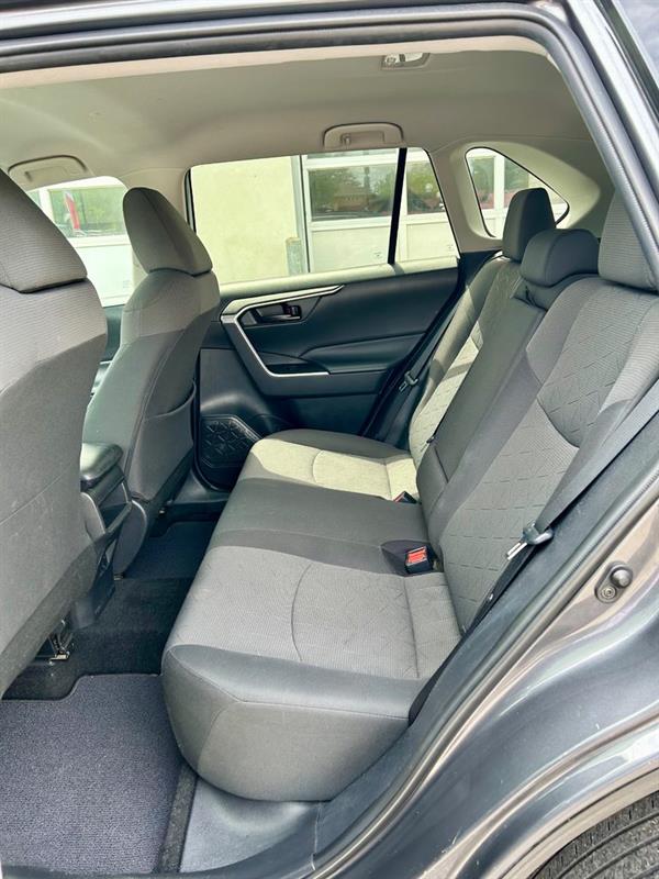 Toyota RAV4 12