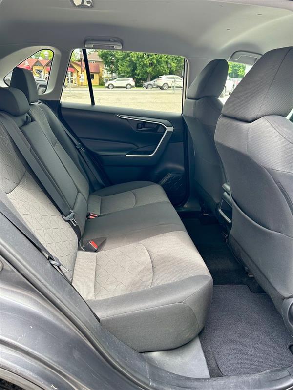 Toyota RAV4 14