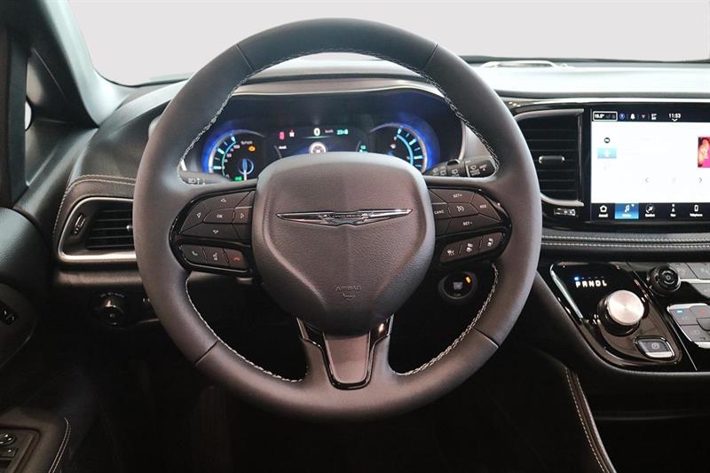 chrysler Pacifica Hybrid 2024 - 15