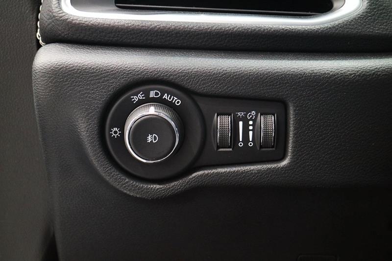 chrysler Pacifica Hybrid 2024 - 19