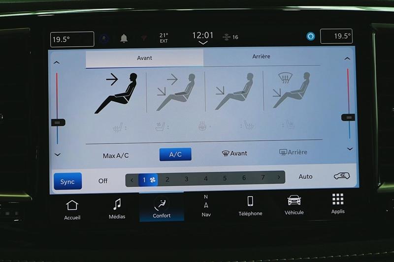 chrysler Pacifica Hybrid 2024 - 27