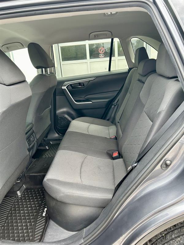 Toyota RAV4 11