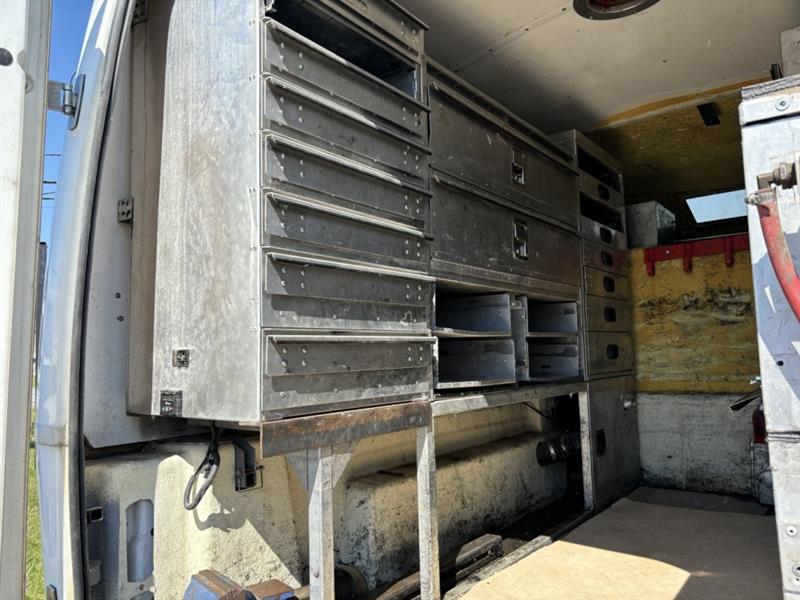 ford Super Duty F-350 a roues arrière jumelées 2016 - 13