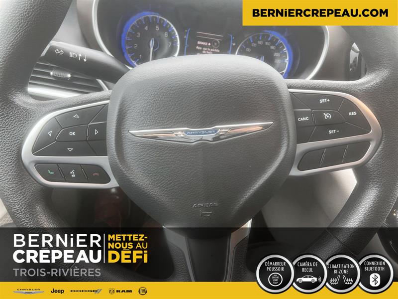 Chrysler Pacifica 13