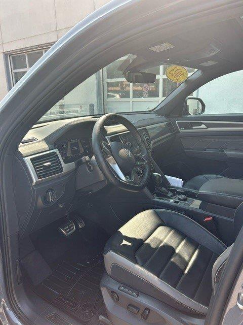 Volkswagen Atlas 6