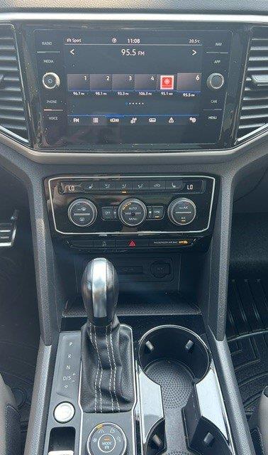 Volkswagen Atlas 12