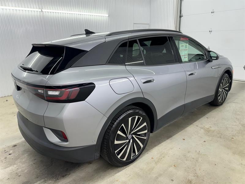 2023 Volkswagen ID.4 - Image 4