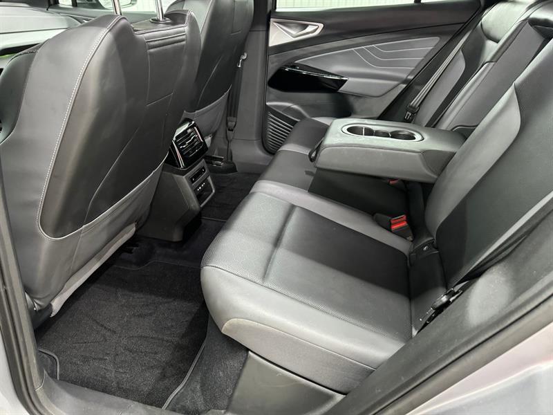 2023 Volkswagen ID.4 - Image 10
