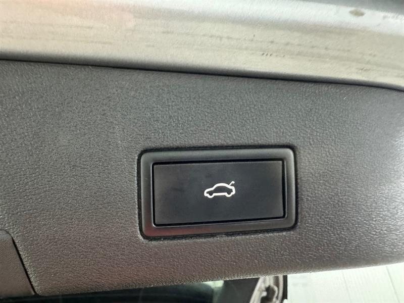 2023 Volkswagen ID.4 - Image 25
