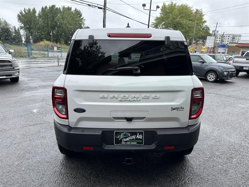 Ford Bronco 4