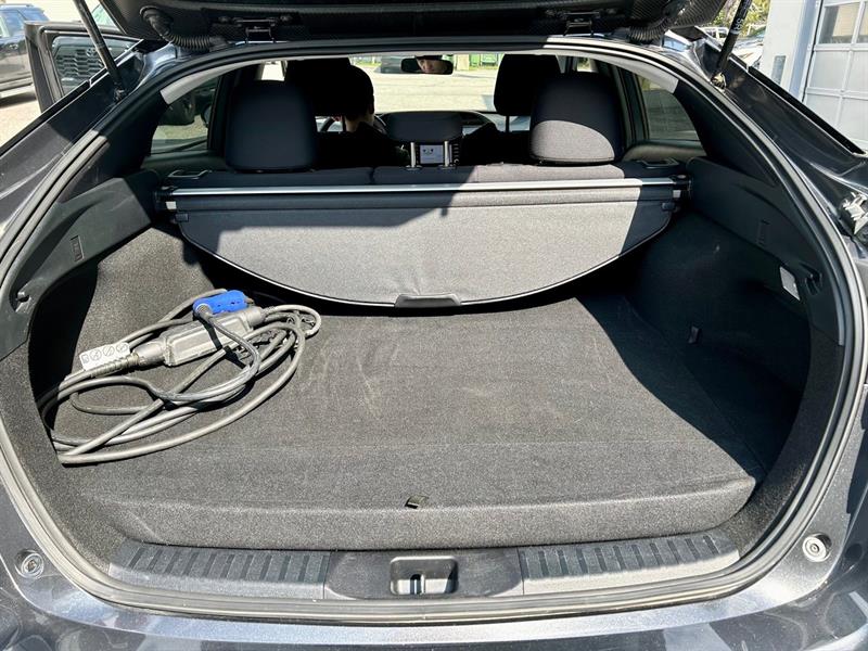 Toyota Prius Prime 12