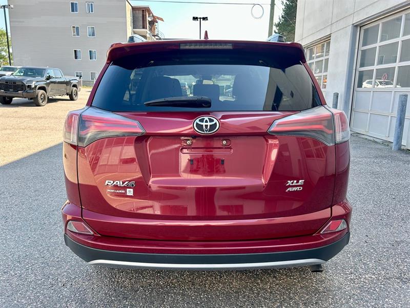 Toyota RAV4 6