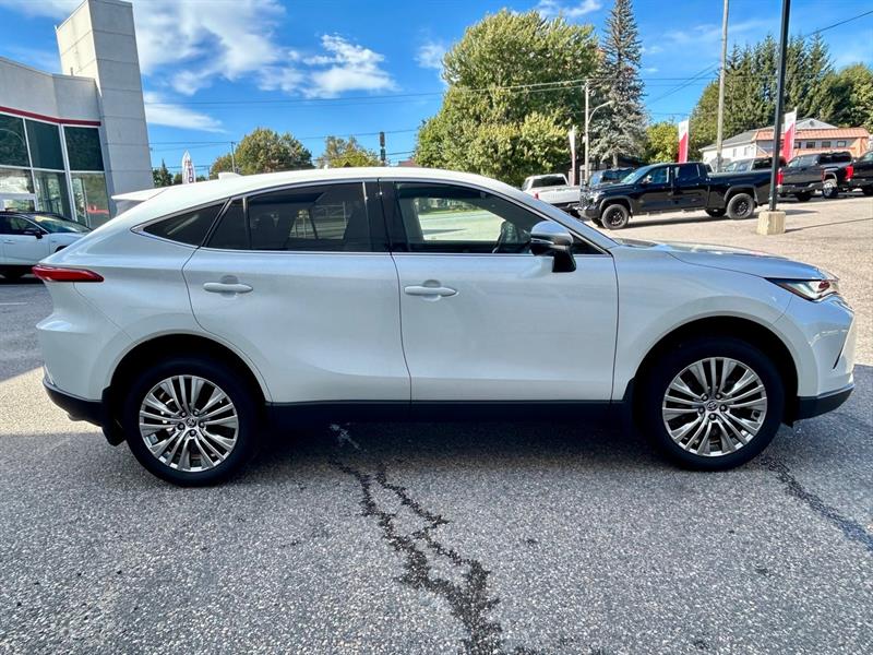 Toyota Venza 4