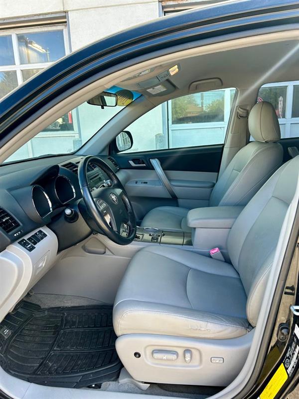 Toyota Highlander 10