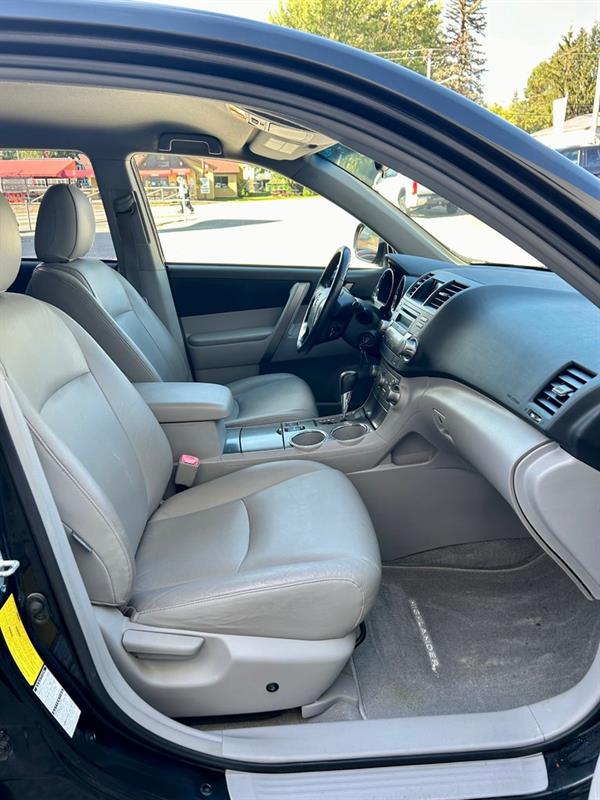 Toyota Highlander 14