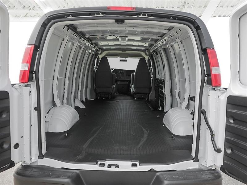 chevrolet Express Cargo 2500 2024 - 9