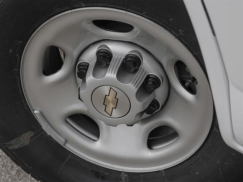 chevrolet Express Cargo 2500 2024 - 10