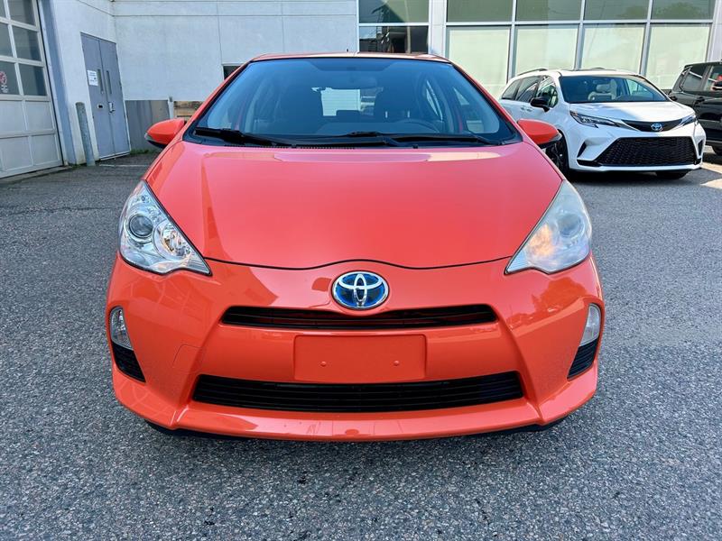 Toyota Prius C 2