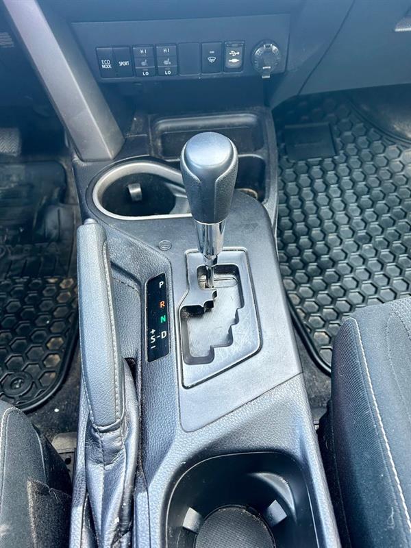 Toyota RAV4 12