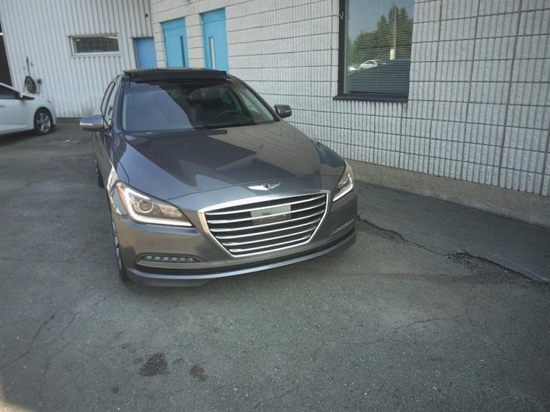 Hyundai Genesis 4