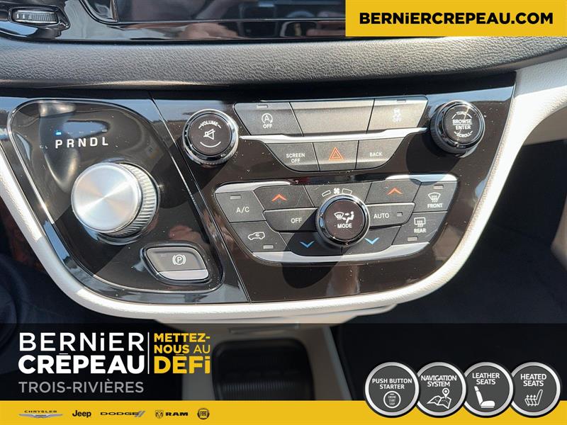 Chrysler Pacifica 14