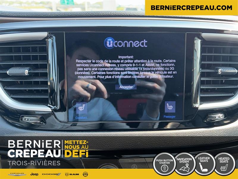 Chrysler Pacifica 15