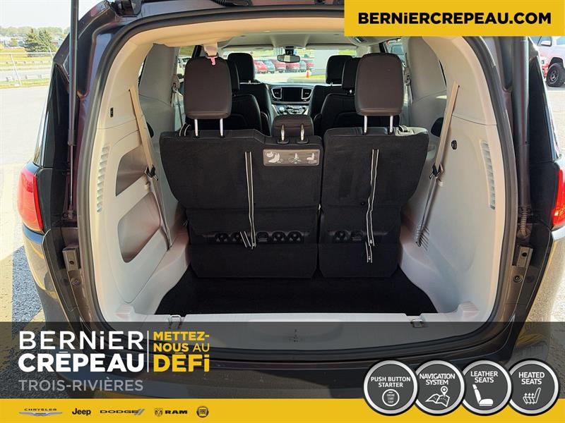 Chrysler Pacifica 19