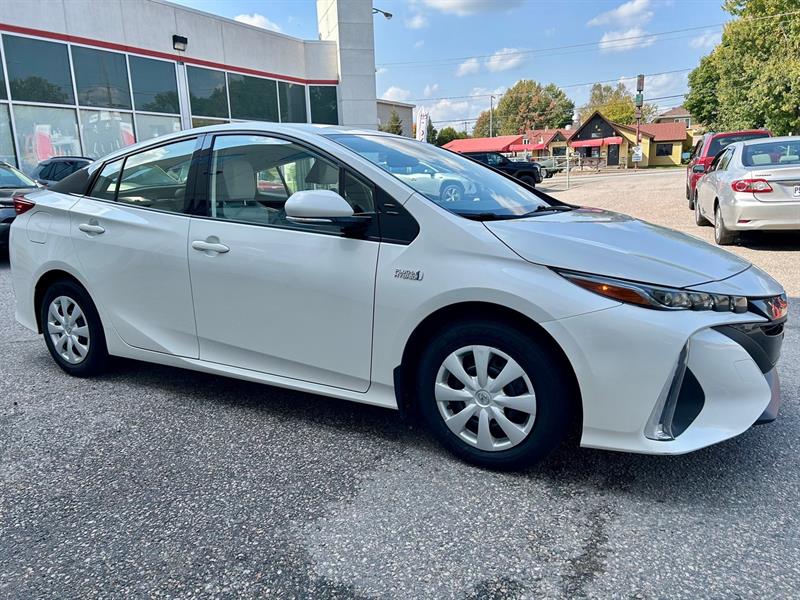 Toyota Prius Prime 3