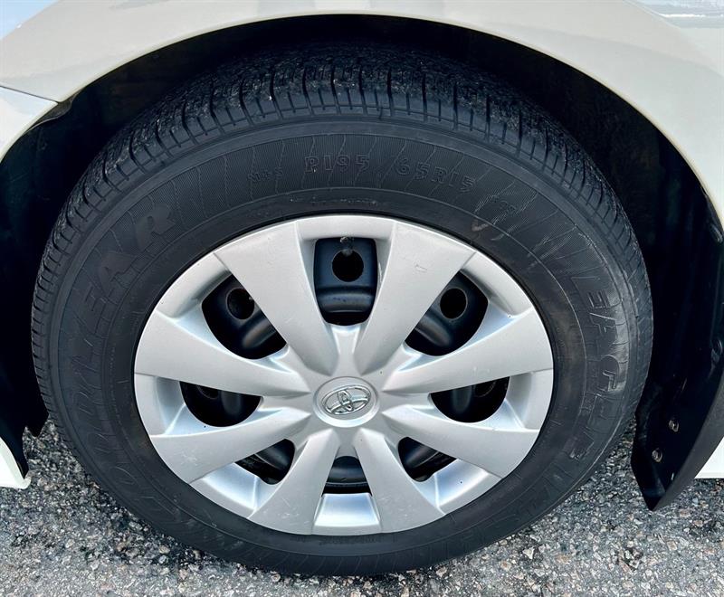 Toyota Prius Prime 9