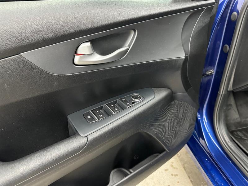 kia Forte 2020 - 18