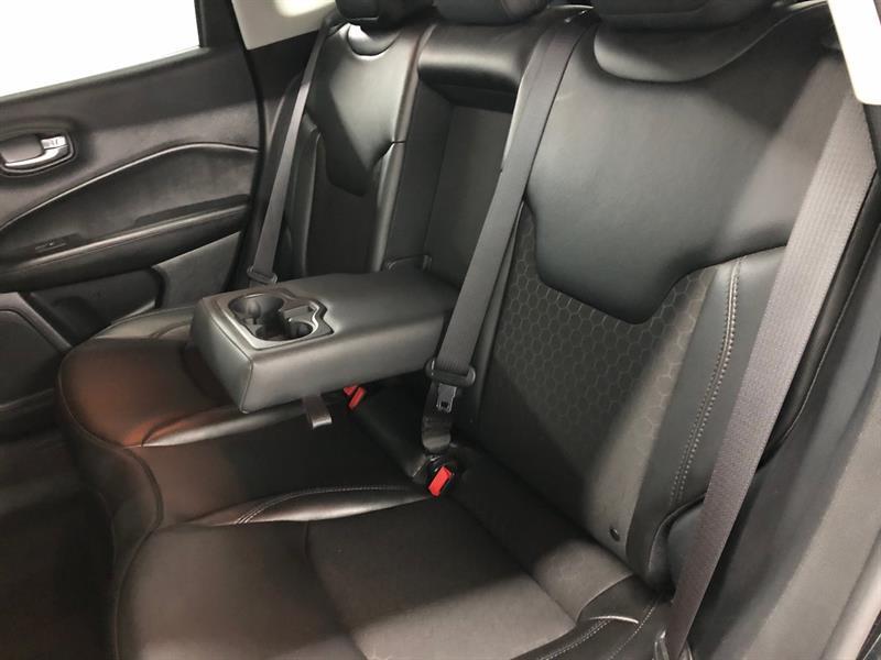 2020 Jeep Compass - Image 16