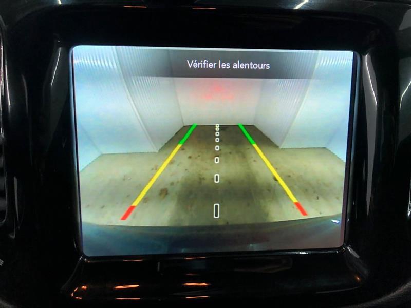 2020 Jeep Compass - Image 24