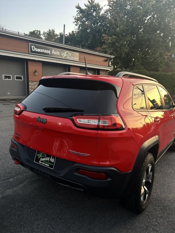 Jeep Cherokee 4
