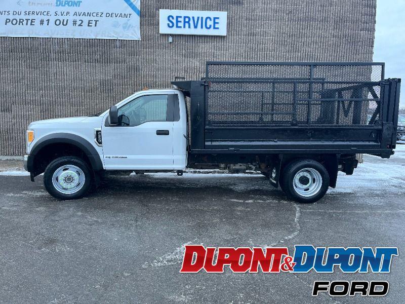 Ford F-550 2