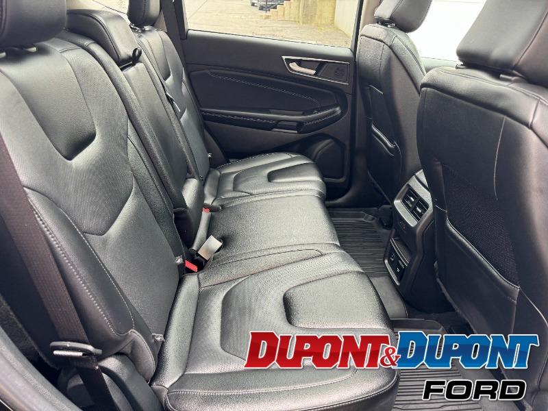 Ford Edge 44