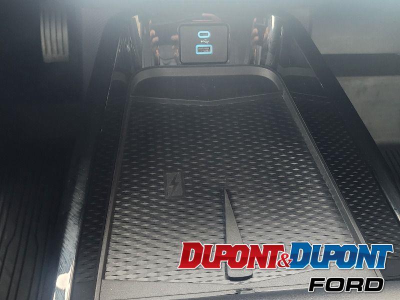 Ford Mustang Mach-e 25