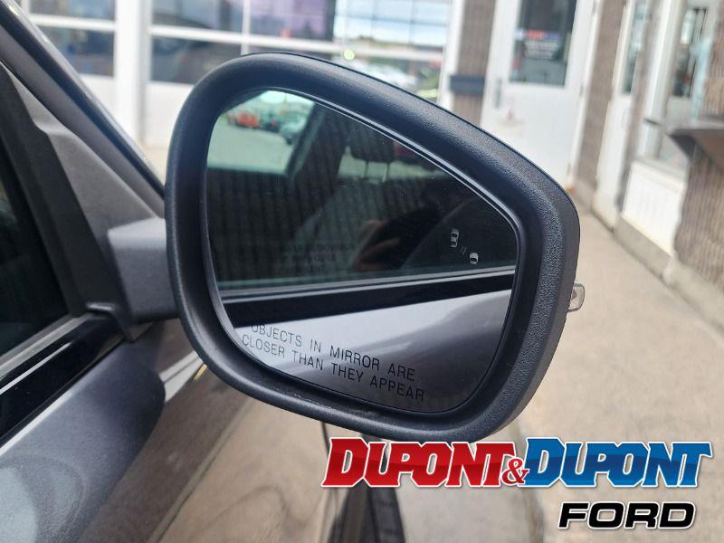 Ford Mustang Mach-e 34