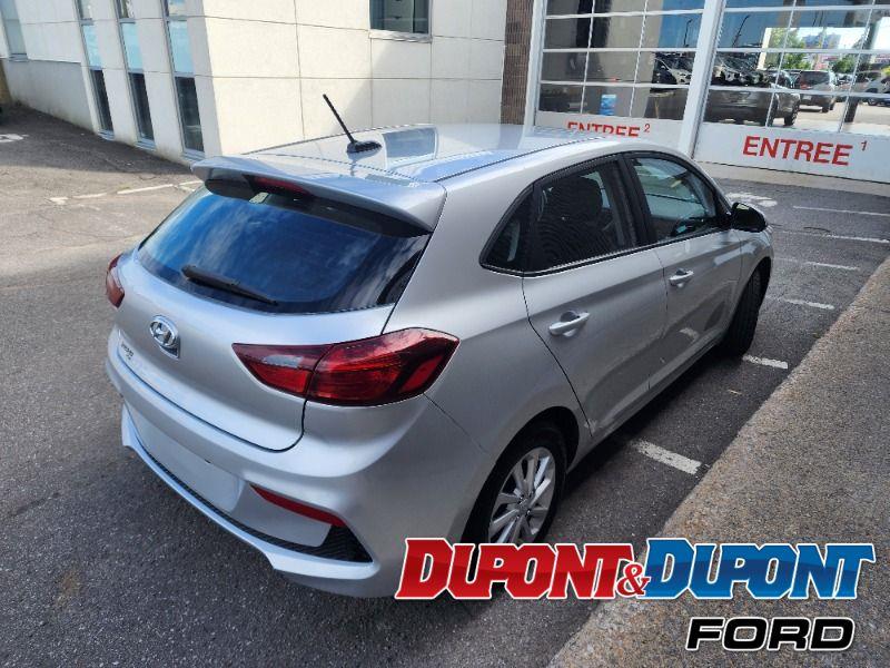 Hyundai Accent 5