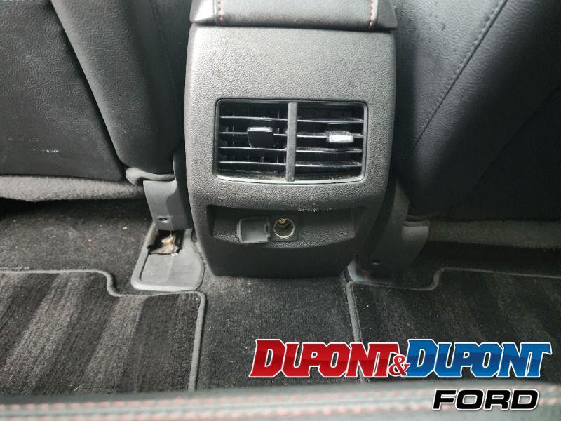 Ford Edge 32