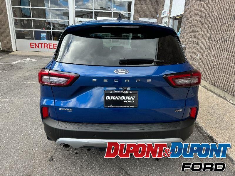 Ford Escape 4