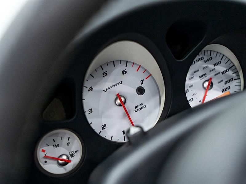 Dodge Viper 41