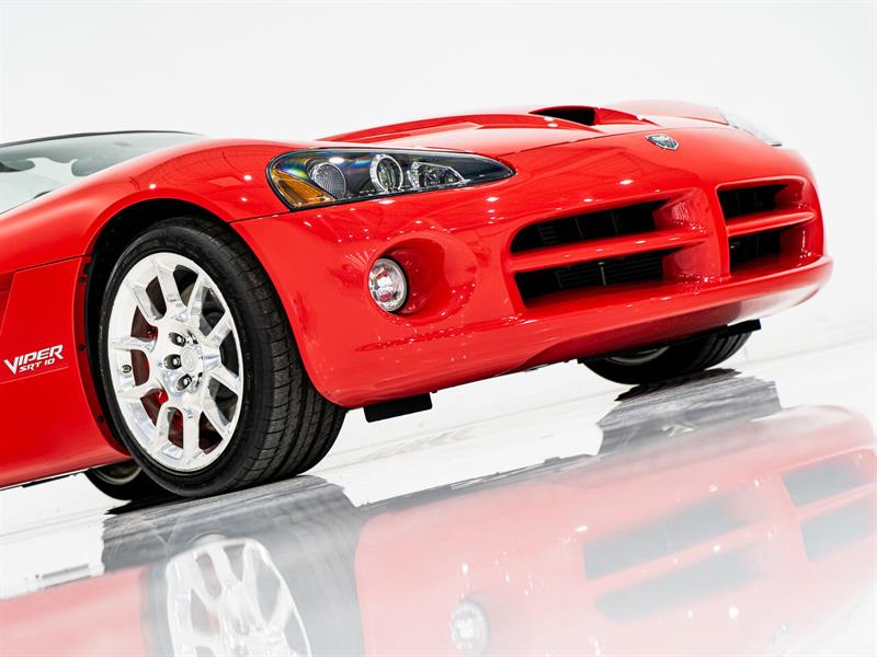 Dodge Viper 57