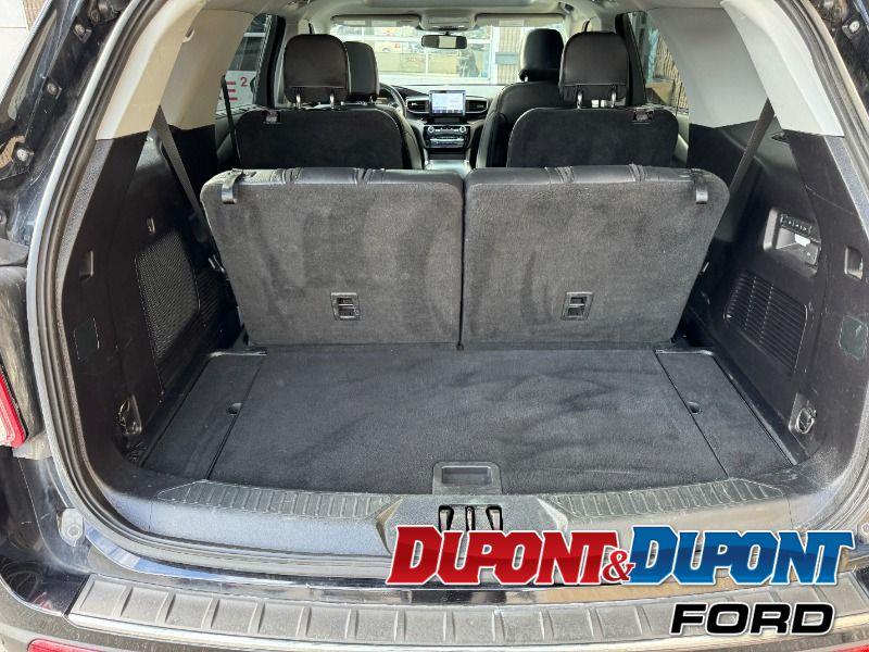 Ford Explorer 27