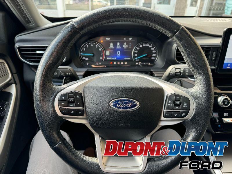 Ford Explorer 33