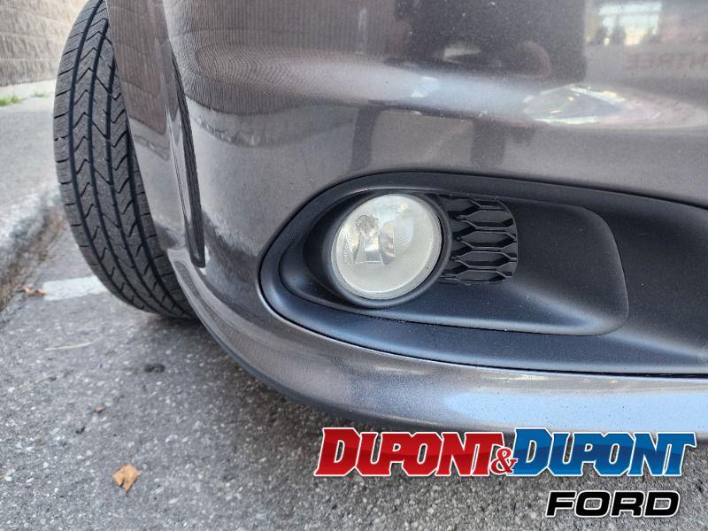 Dodge Grand Caravan 38